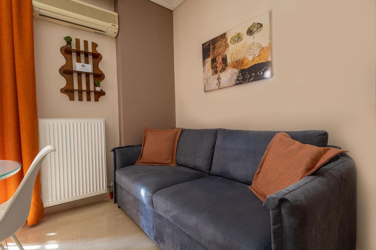 Your Cozy Six Street Apartment ラリサ エクステリア 写真