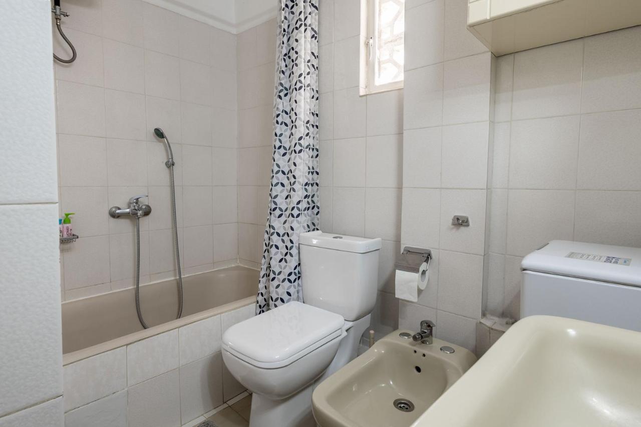 Your Cozy Six Street Apartment ラリサ エクステリア 写真
